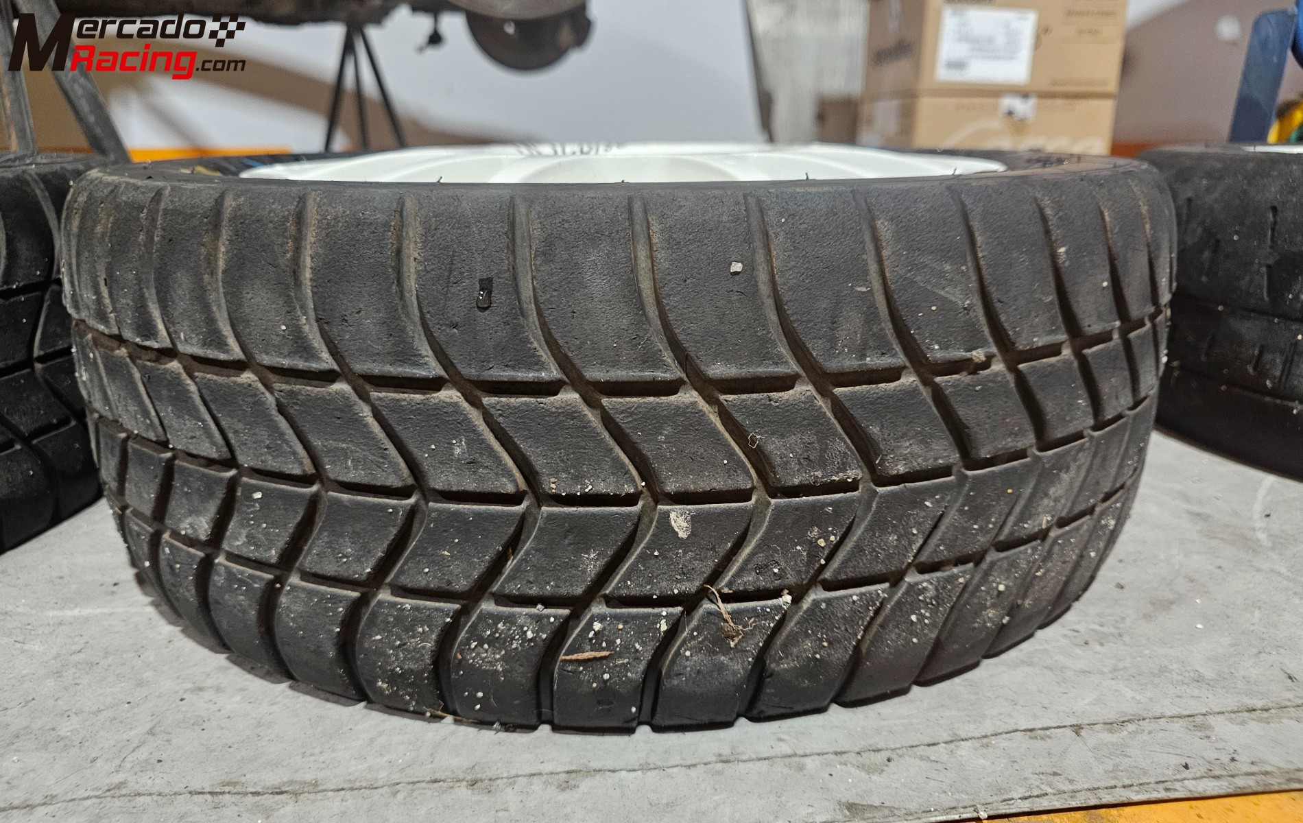 Pirelli varios compuestos