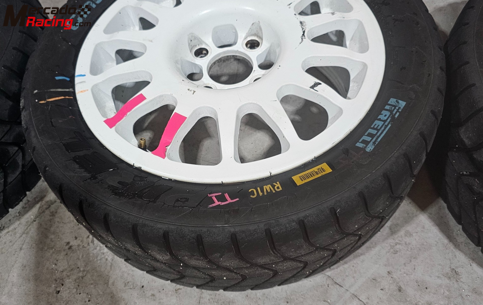 Pirelli varios compuestos