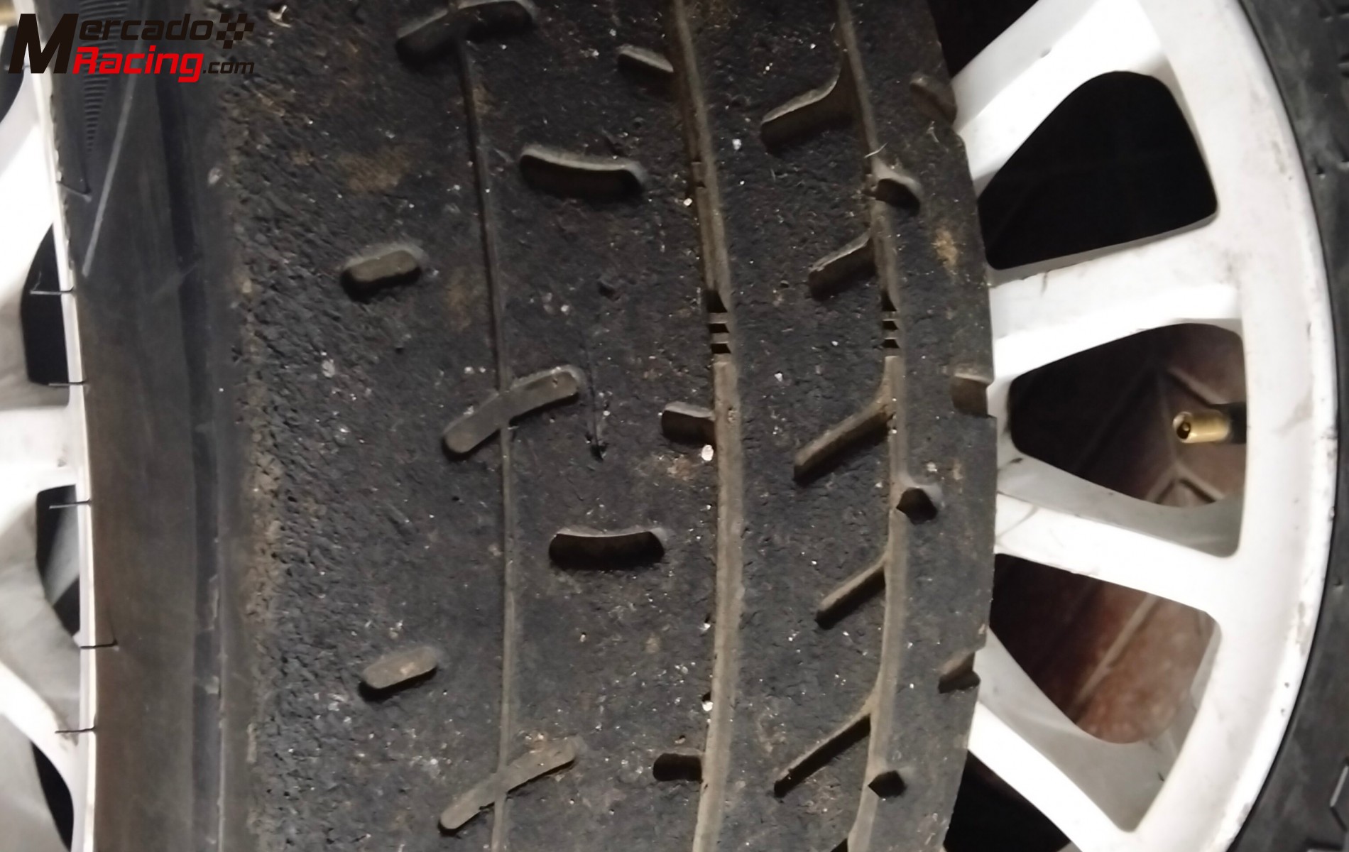 Slicks mrf blandas año 2025 195 50 15 4 unidades 