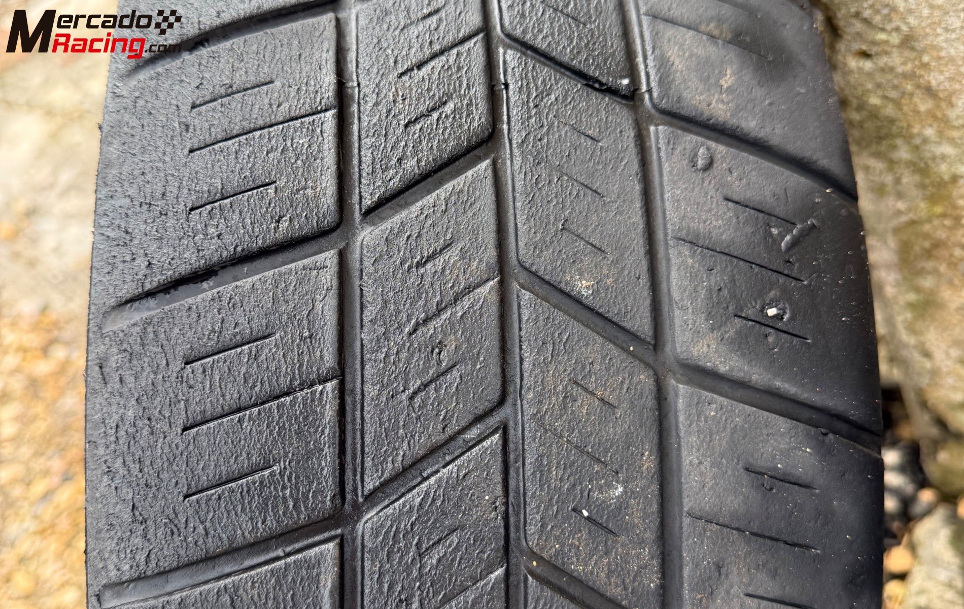 Juego hankook w51 en 15