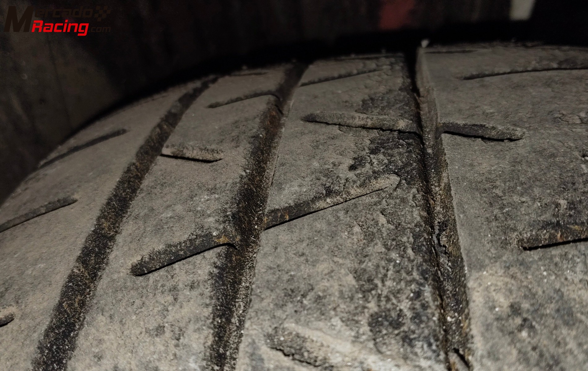 Slicks hankook 