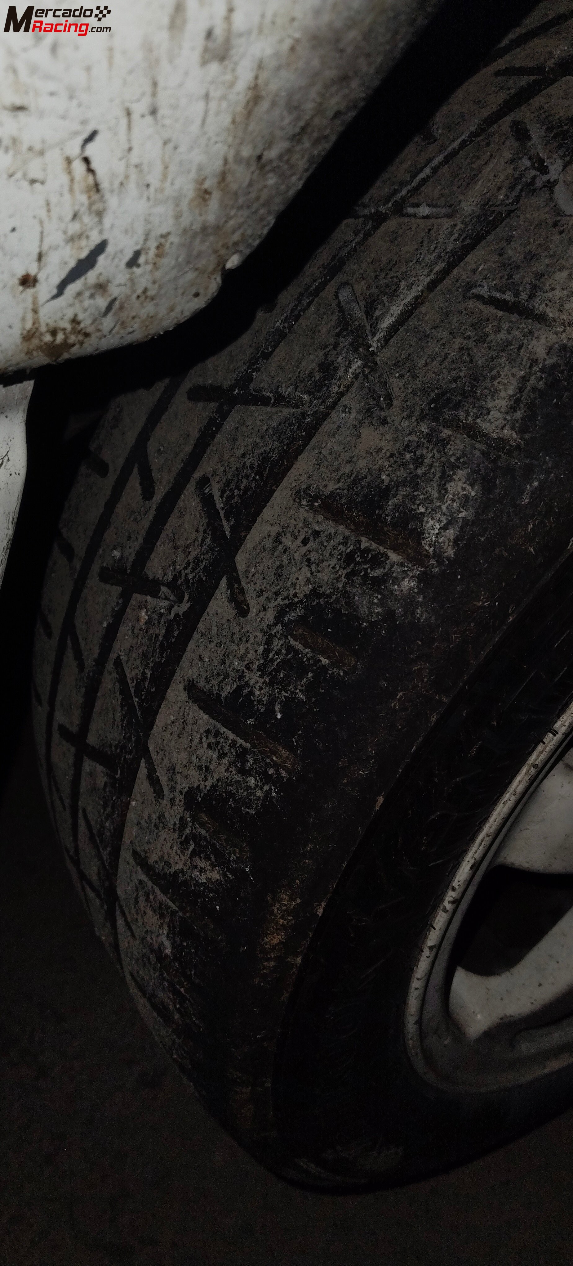 Slicks hankook 