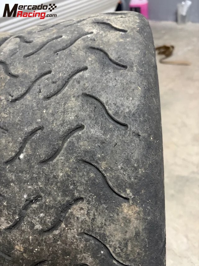 2 slicks hankook 15 