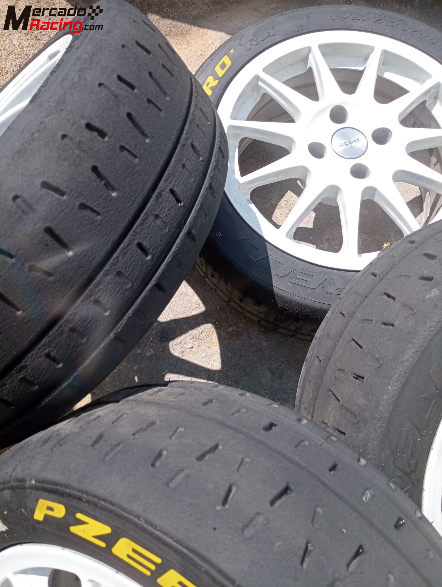 Se venden 4 pirelli ra5 en 16