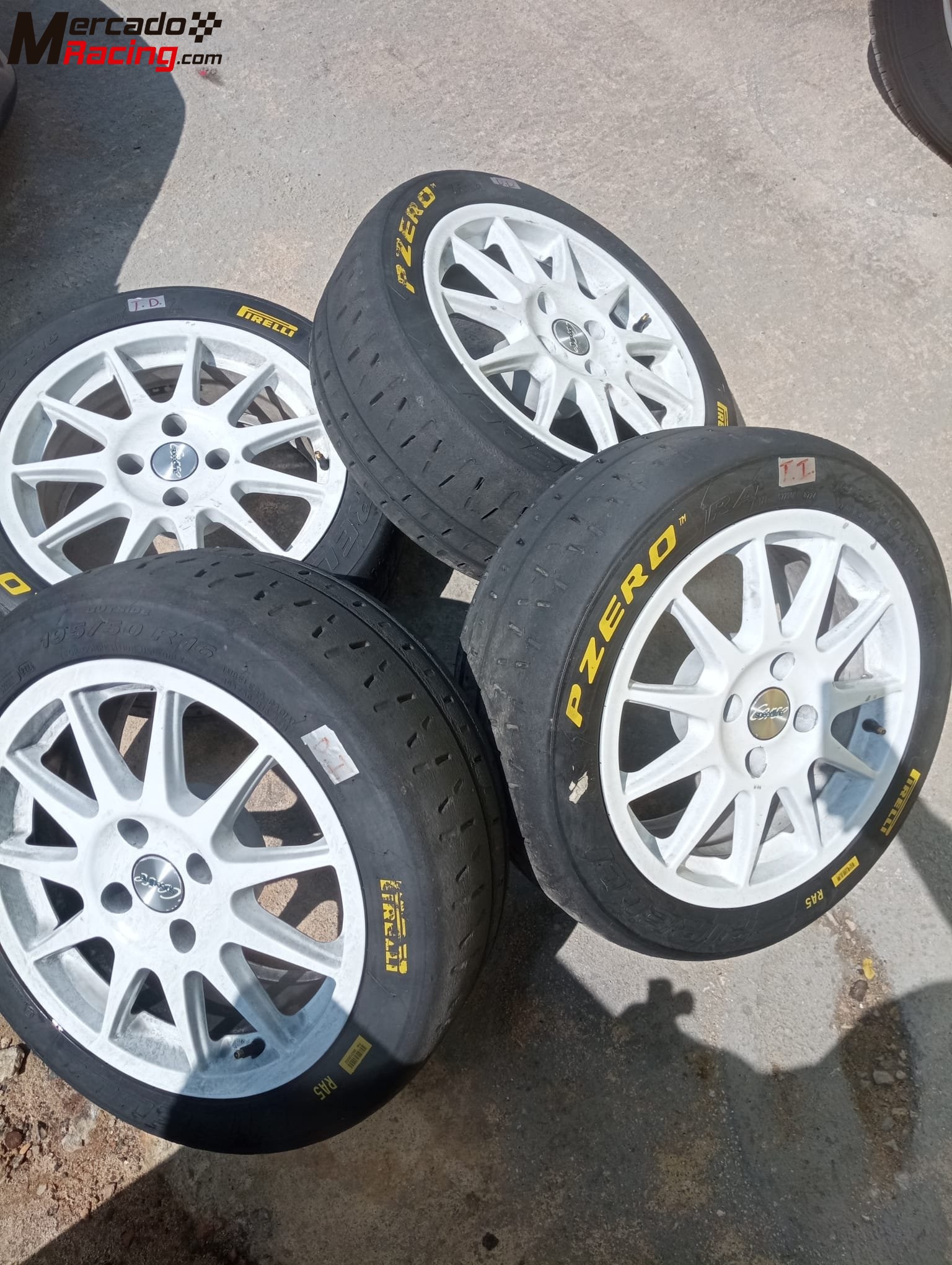 Se venden 4 pirelli ra5 en 16