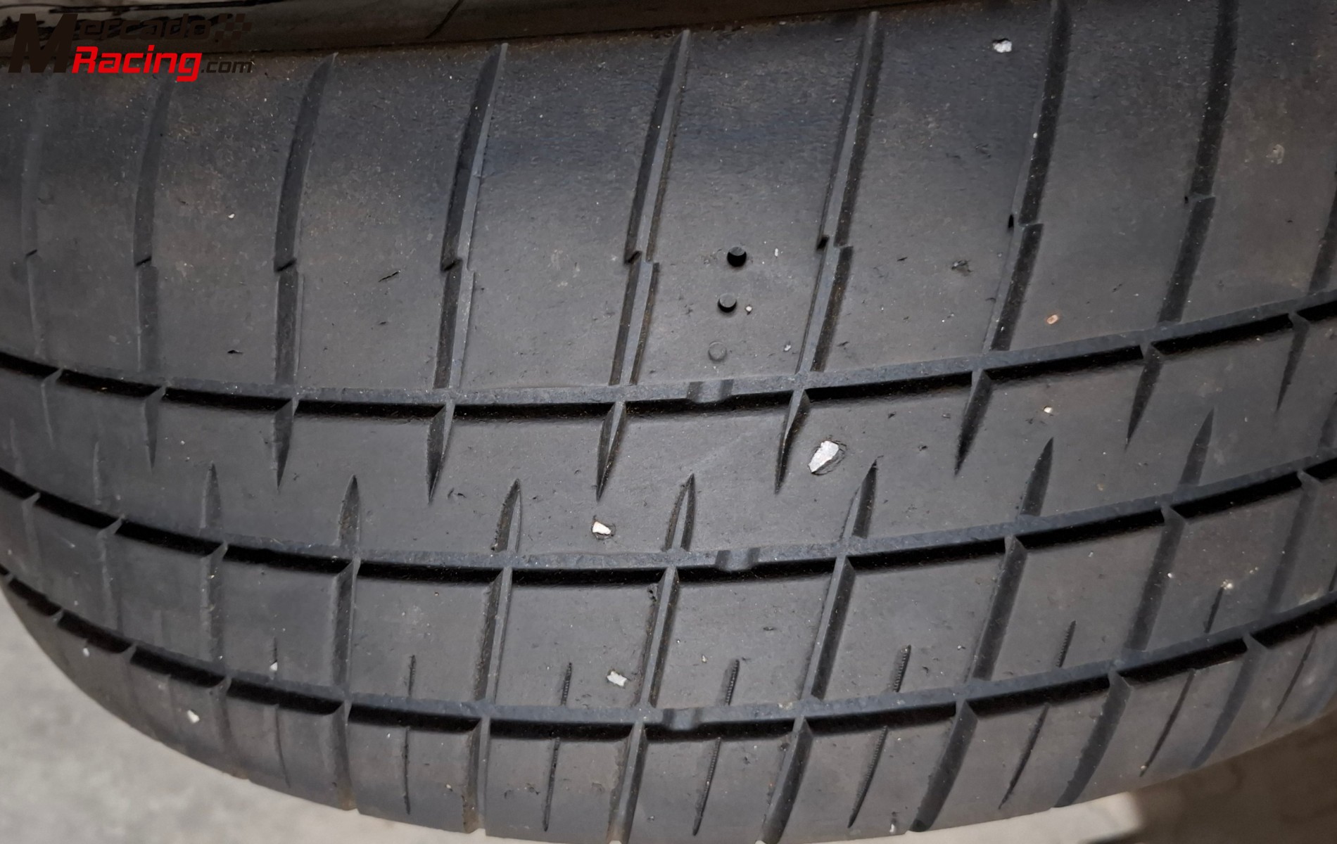 Michelin agua en r16