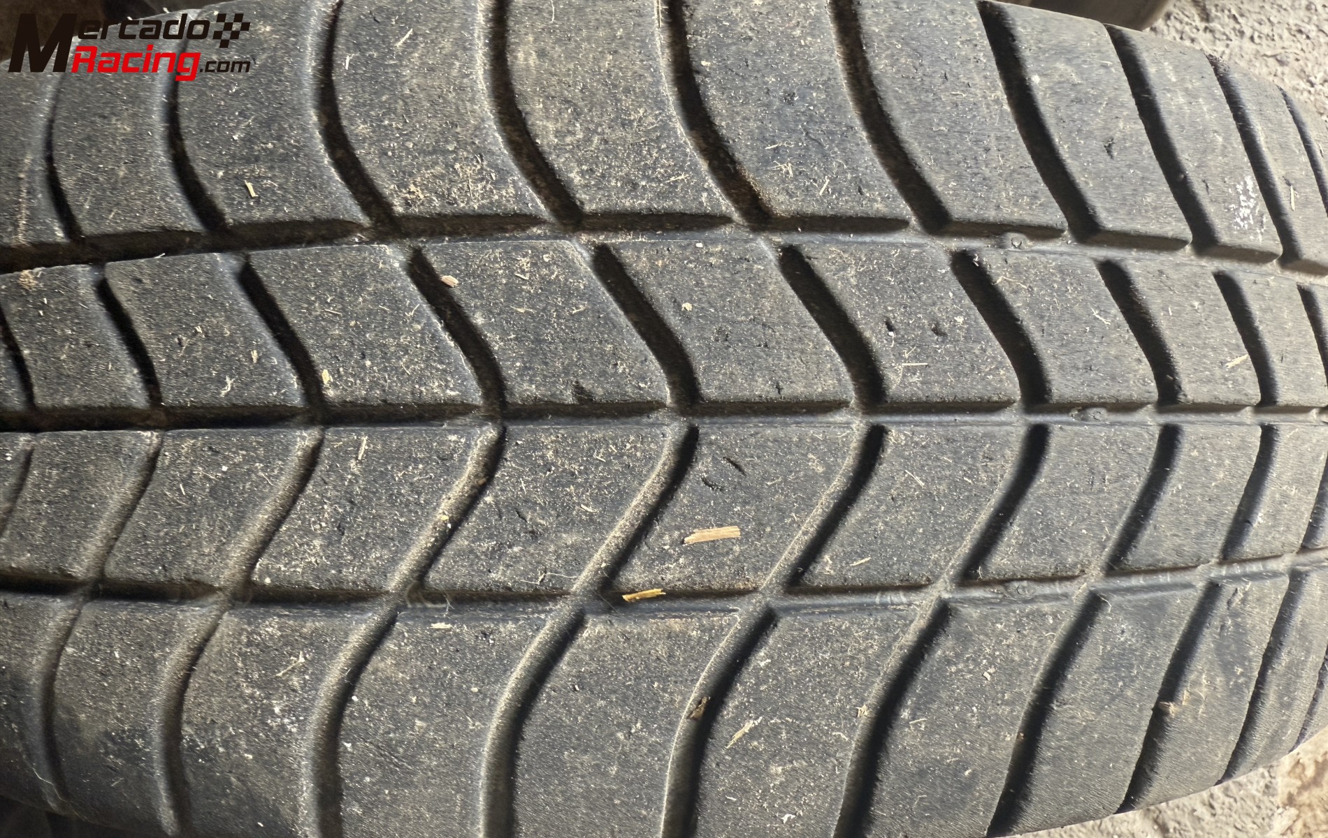4 pirelli cinturato 1000€