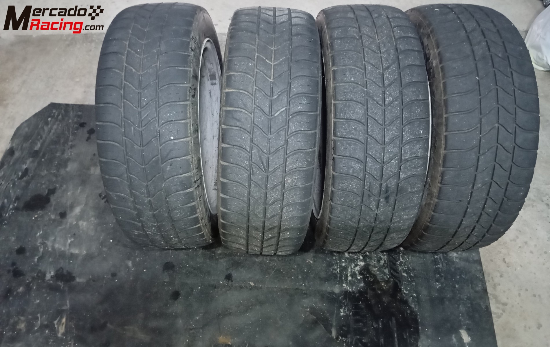Se venden 4 mrf de agua