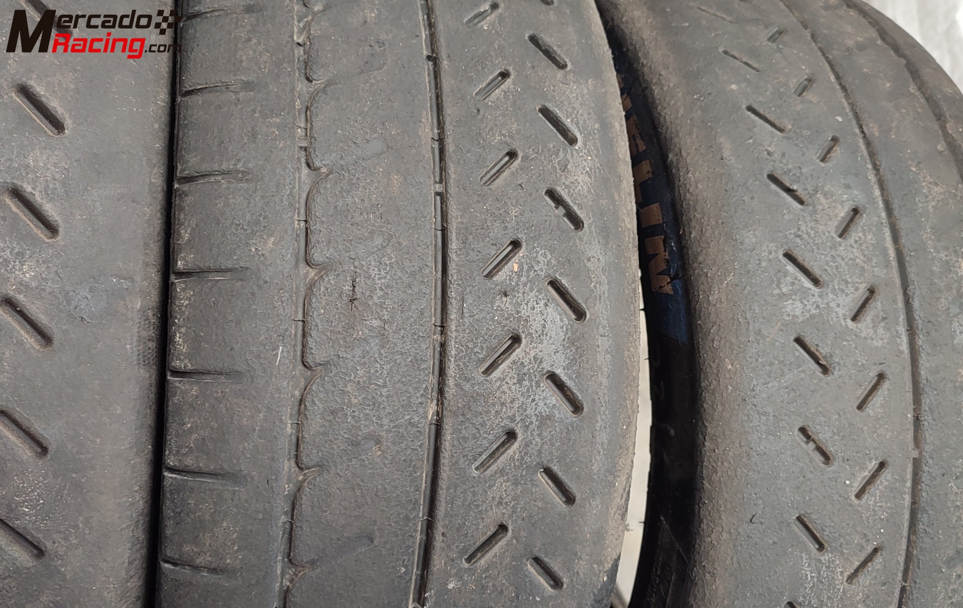 Slicks michelin 31