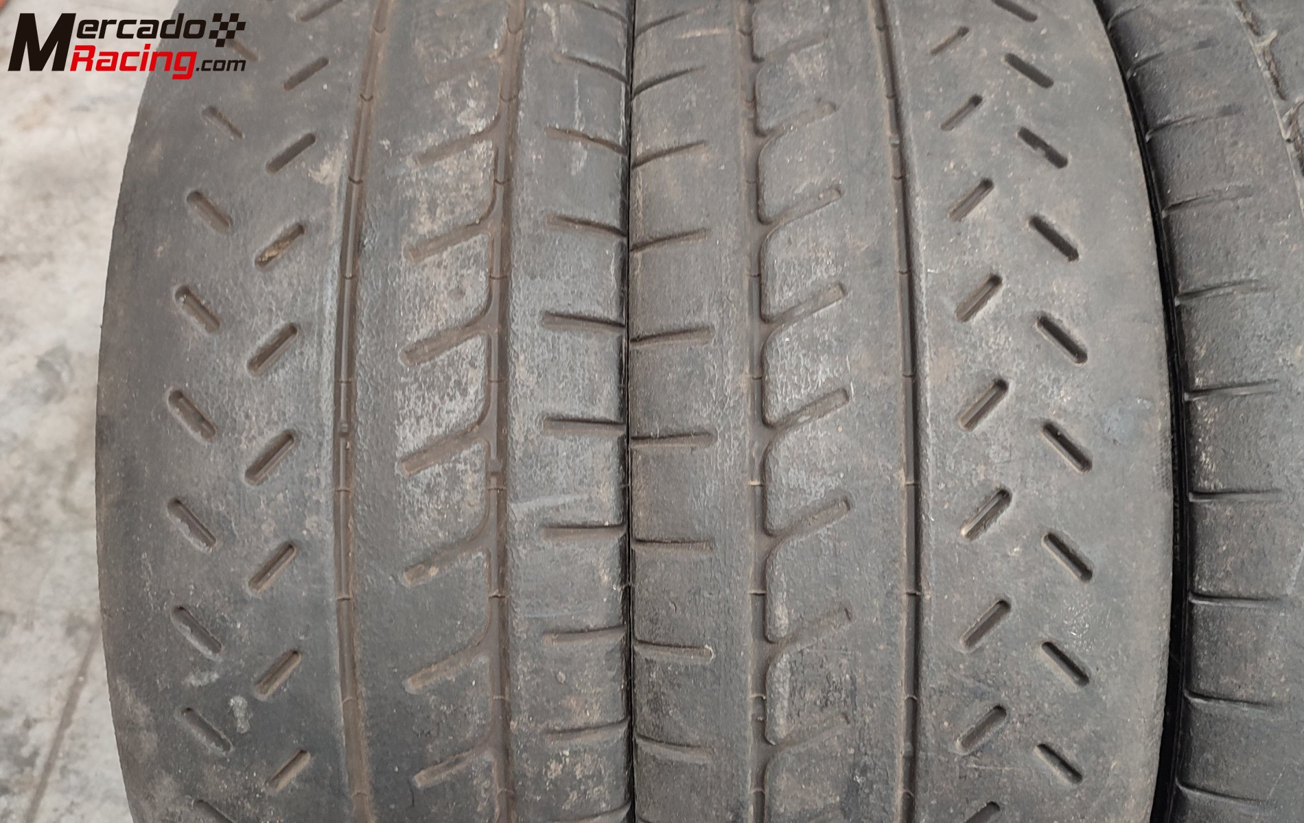 Slicks michelin 31