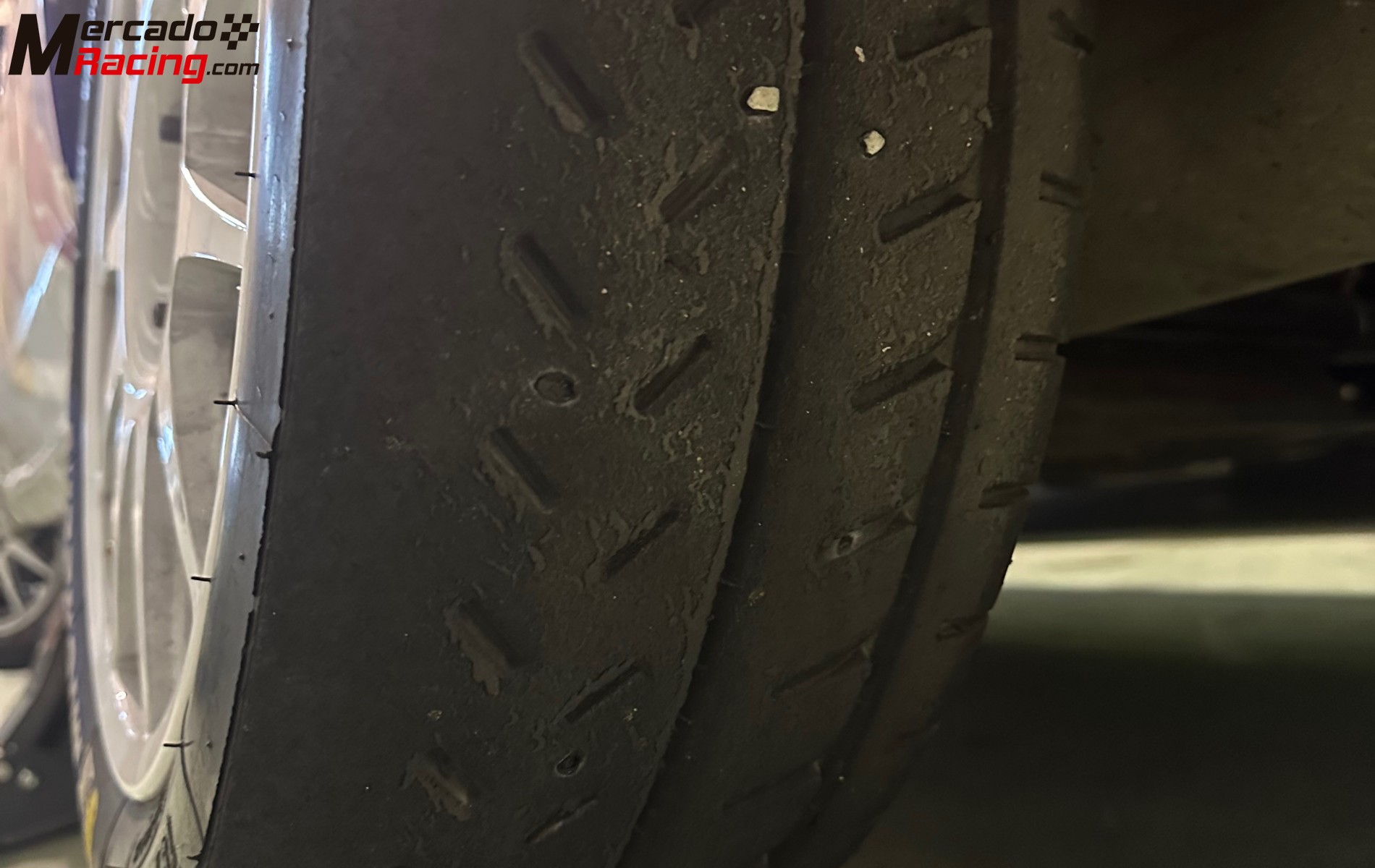 Slicks michelin 