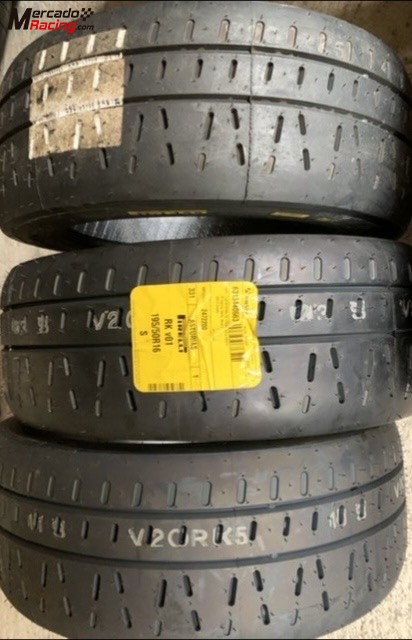 Vendo pirelli 16