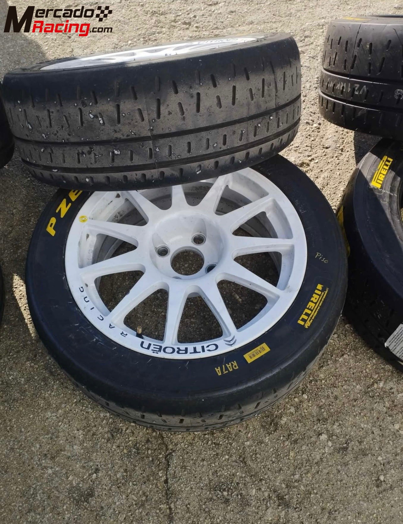 Pirelli 16 varios compuestos