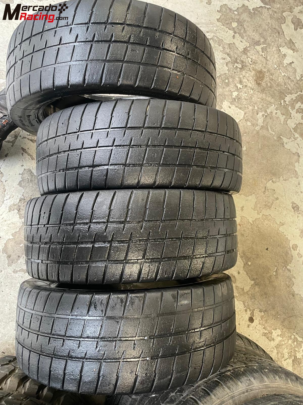 Se vende 4 neumáticos de lluvia michelin mw1 en 16