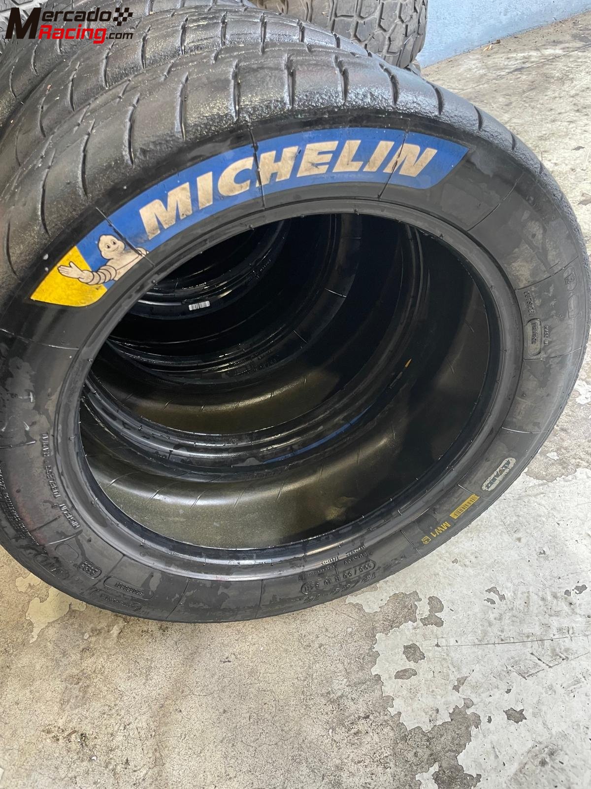 Se vende 4 neumáticos de lluvia michelin mw1 en 16