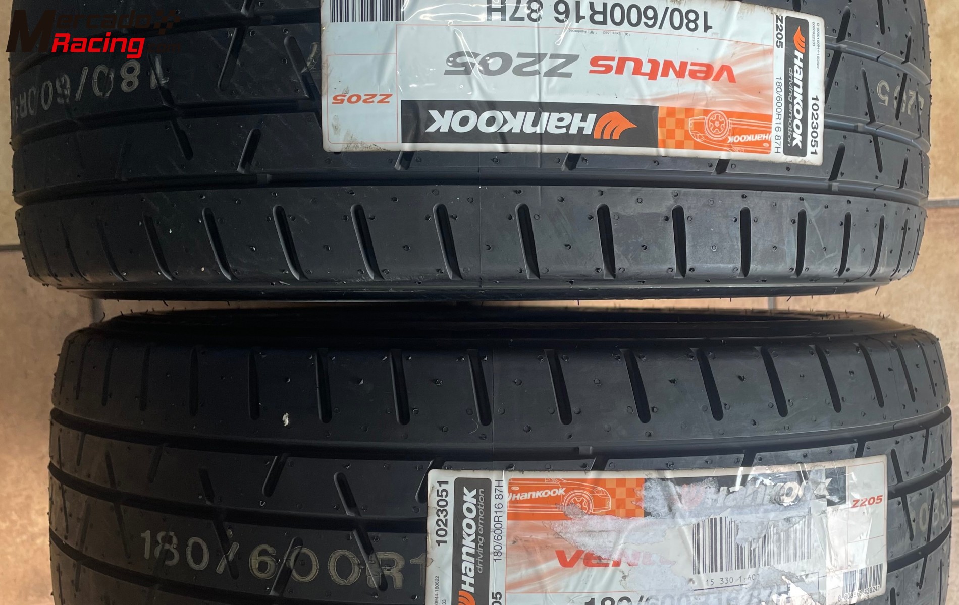 Hankook w52