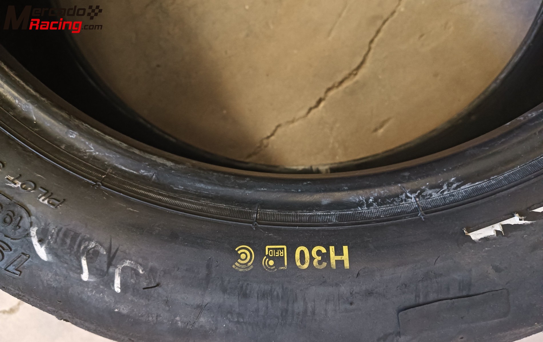 Vendo 6 neumaticos michelin en llanta 16