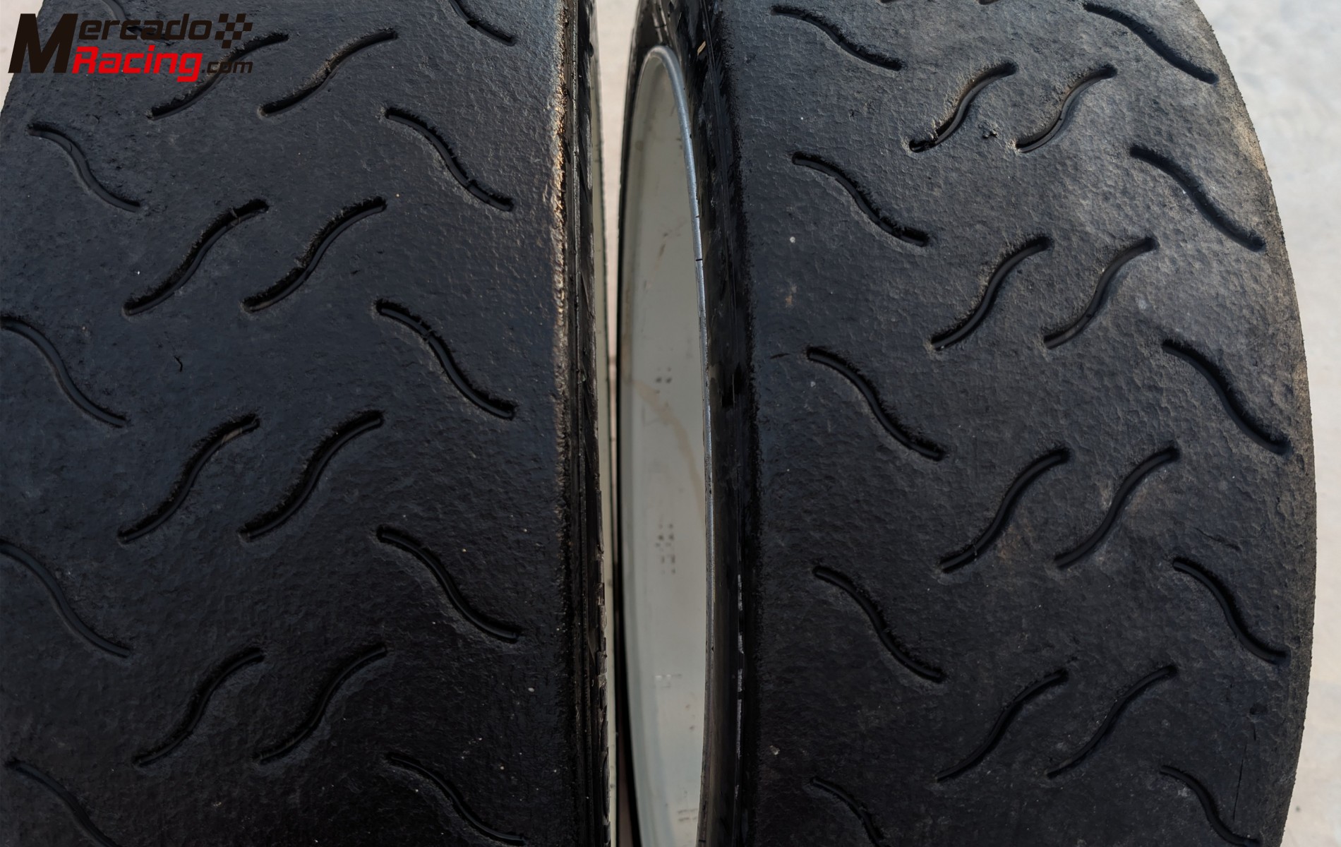 Neumáticos hankook t52