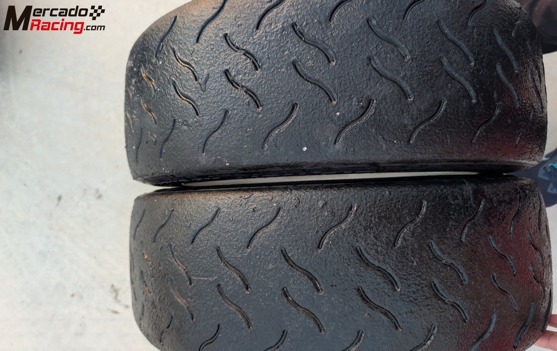 Neumáticos hankook t52