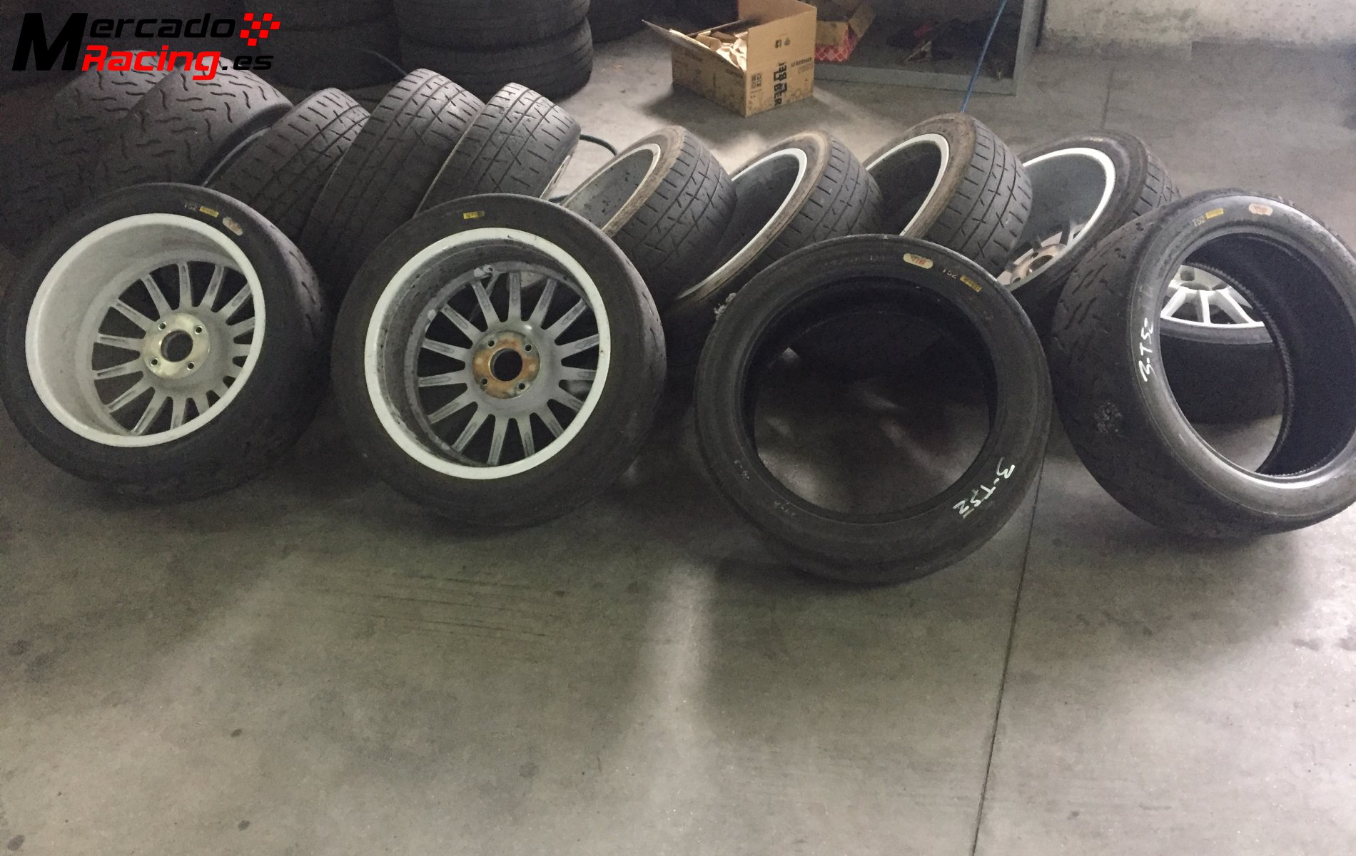 Se vende lote de neumáticos marca hankook en medida 17 pulgadas.