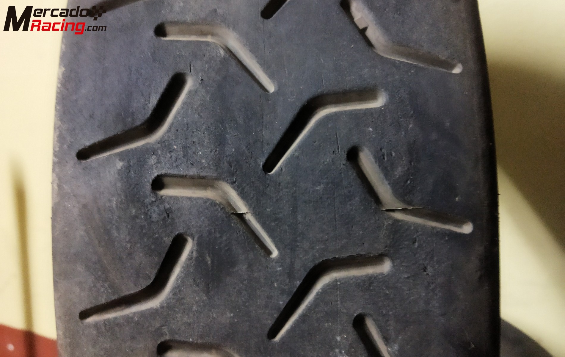 Neumáticos khumo k61