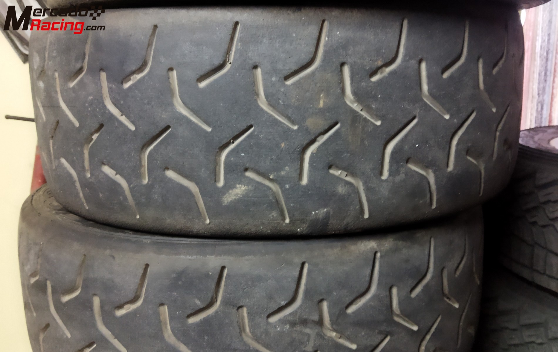 Neumáticos khumo k61
