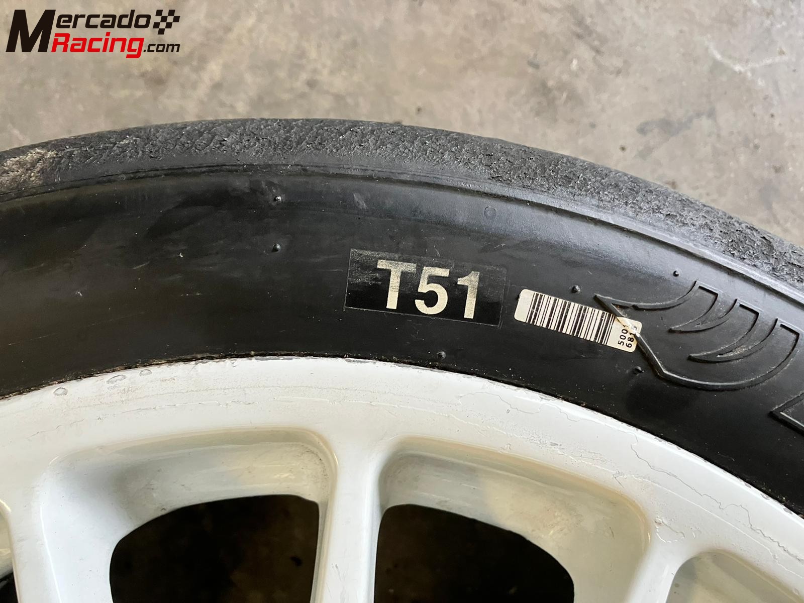 2 neumáticos hankook 200/625/17 
