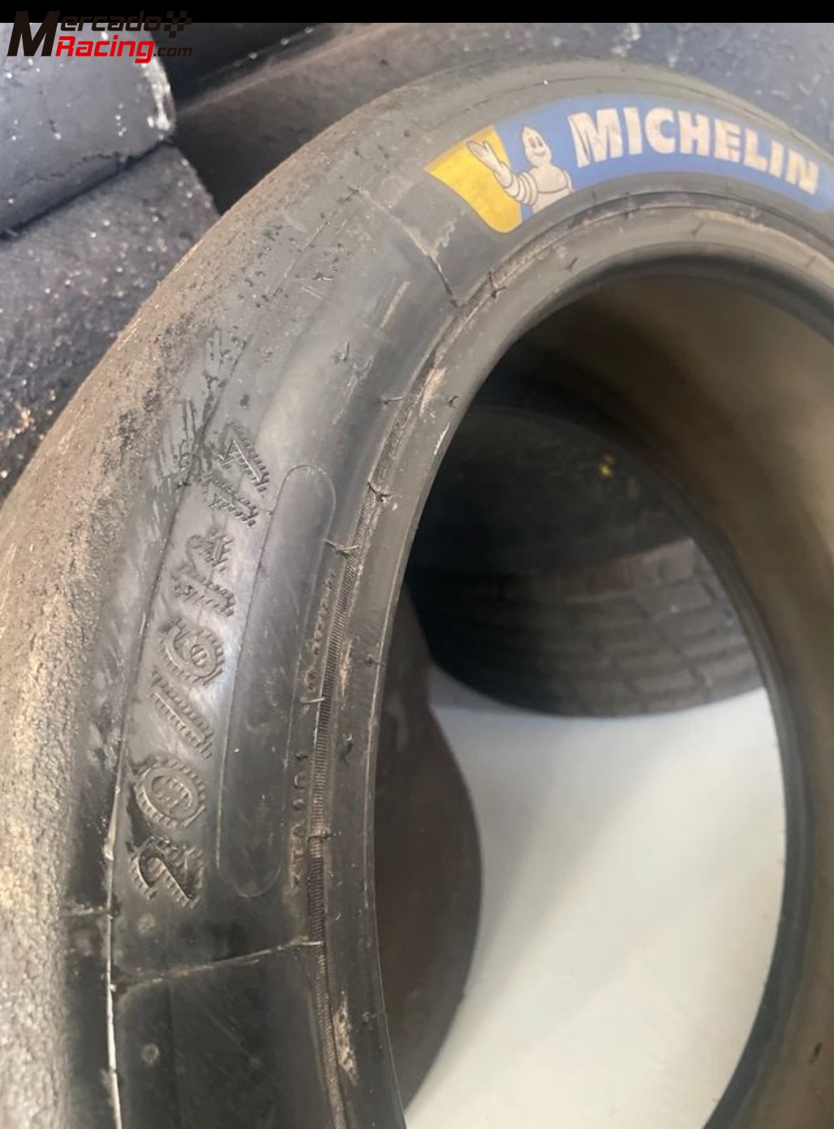 Slick michelin pilot sport 20/61-17