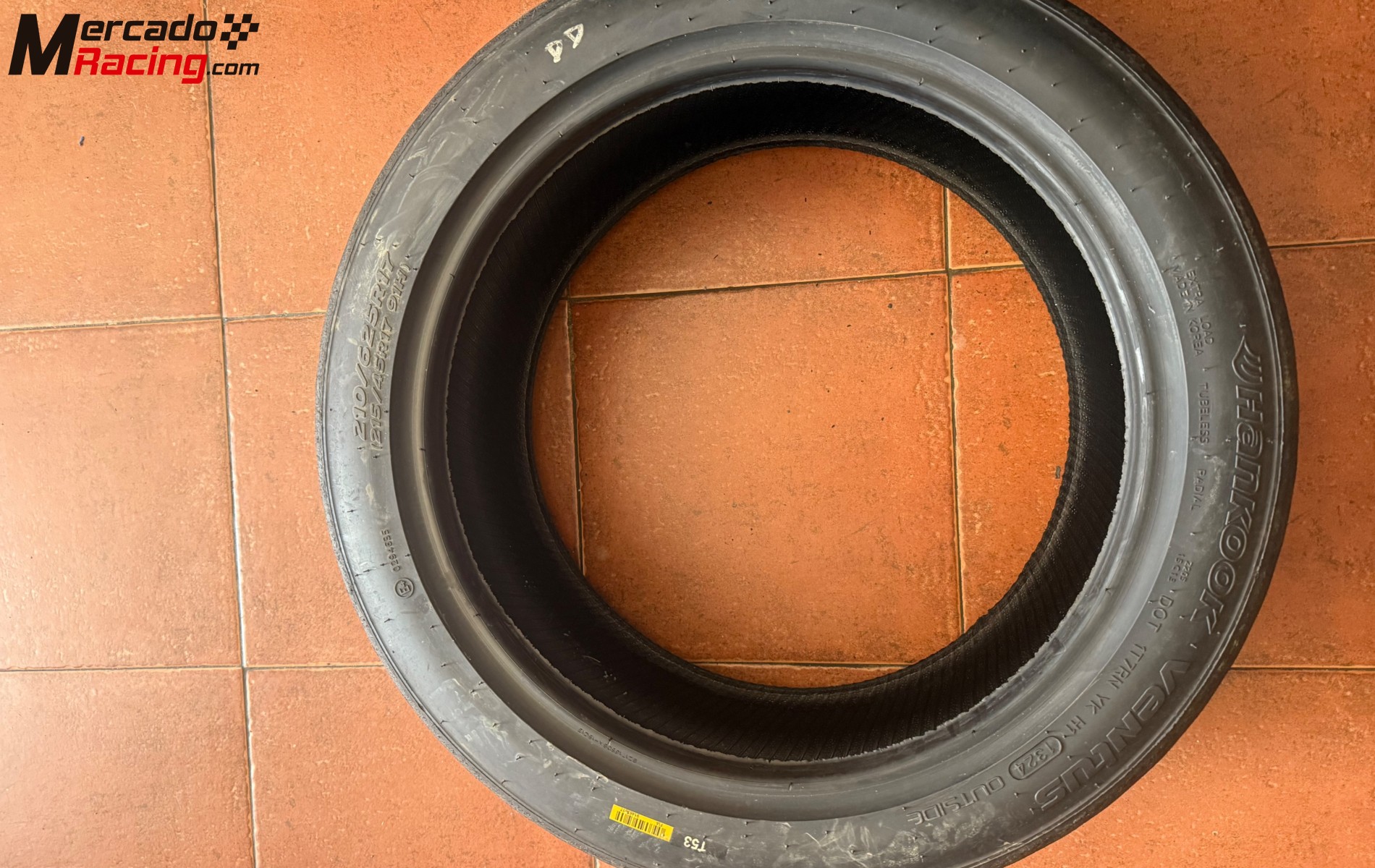 Neumáticos slick hankook 215/45/17
