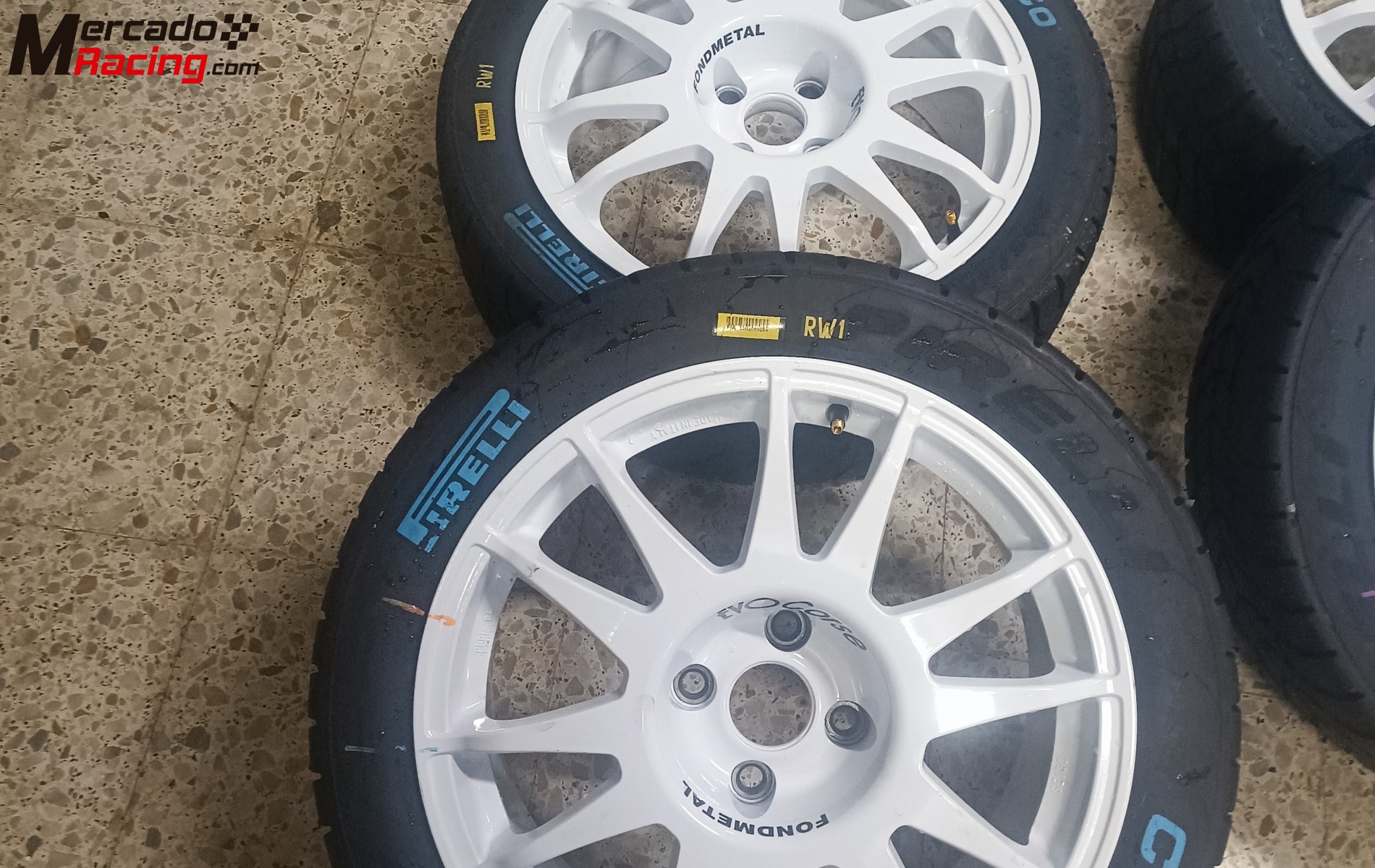 Se venden 4 neumáticos pirelli agua en 17 pulgadas nuevos
