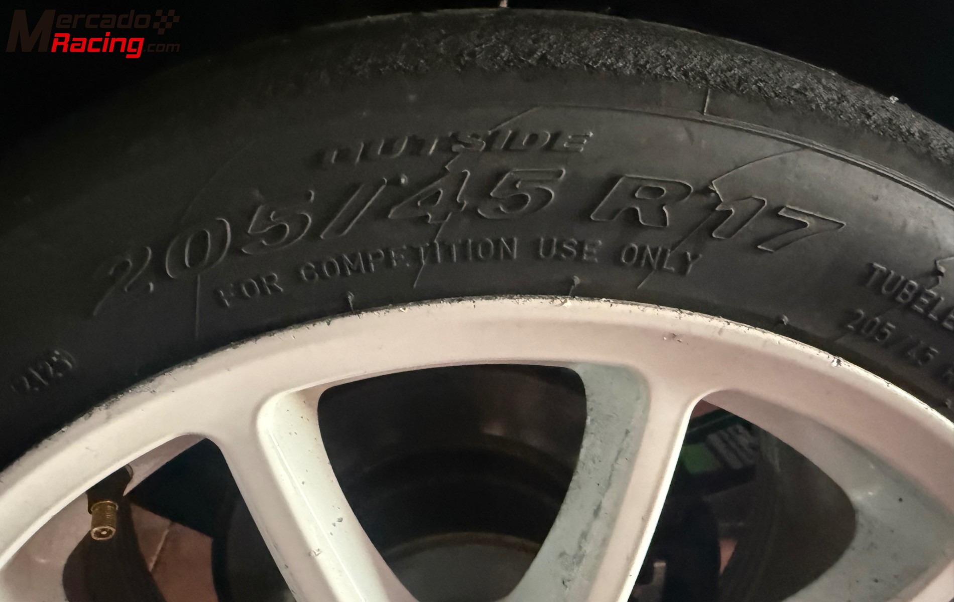 Neumáticos pirelli ra7
