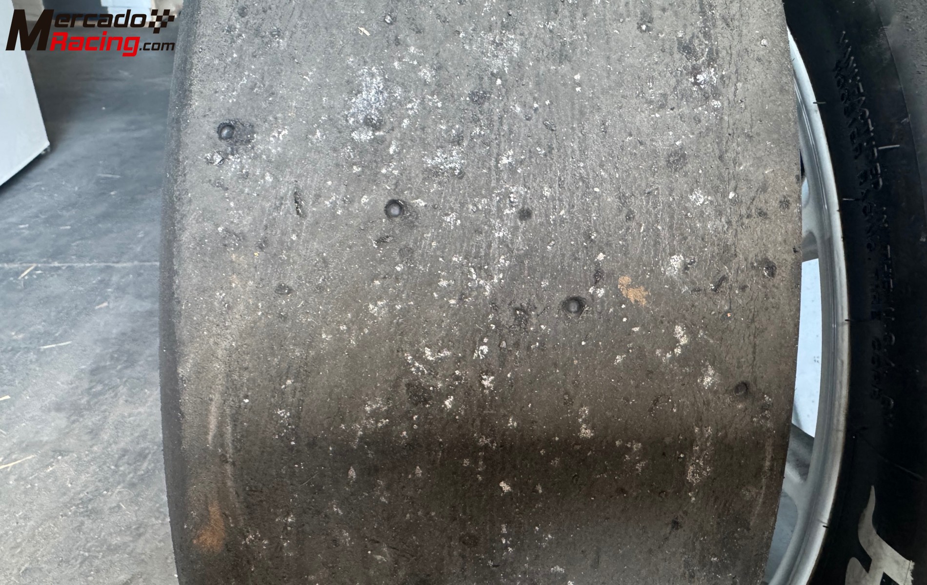 Slicks hossier  17” montaña solo 15 km