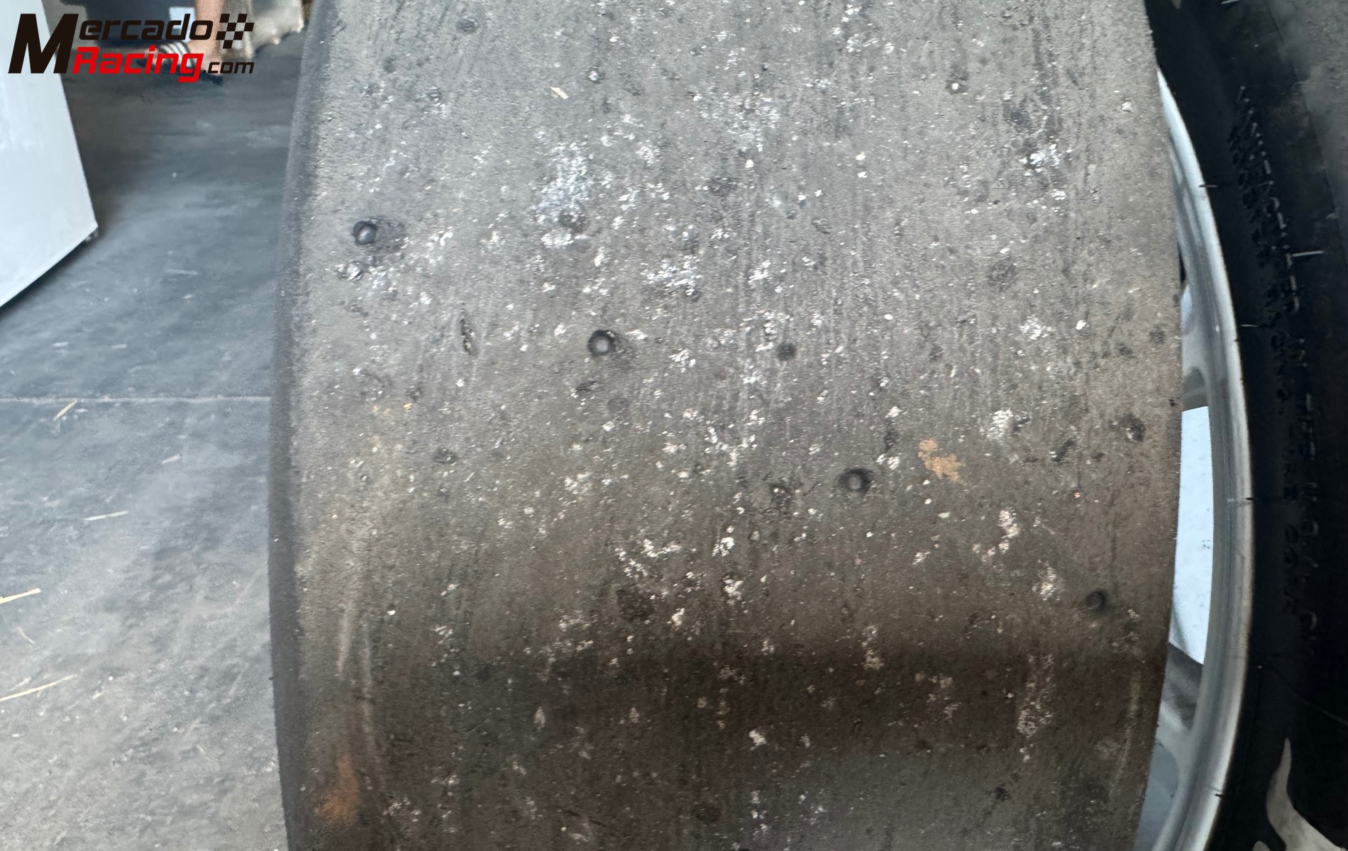 Slicks hossier  17” montaña solo 15 km