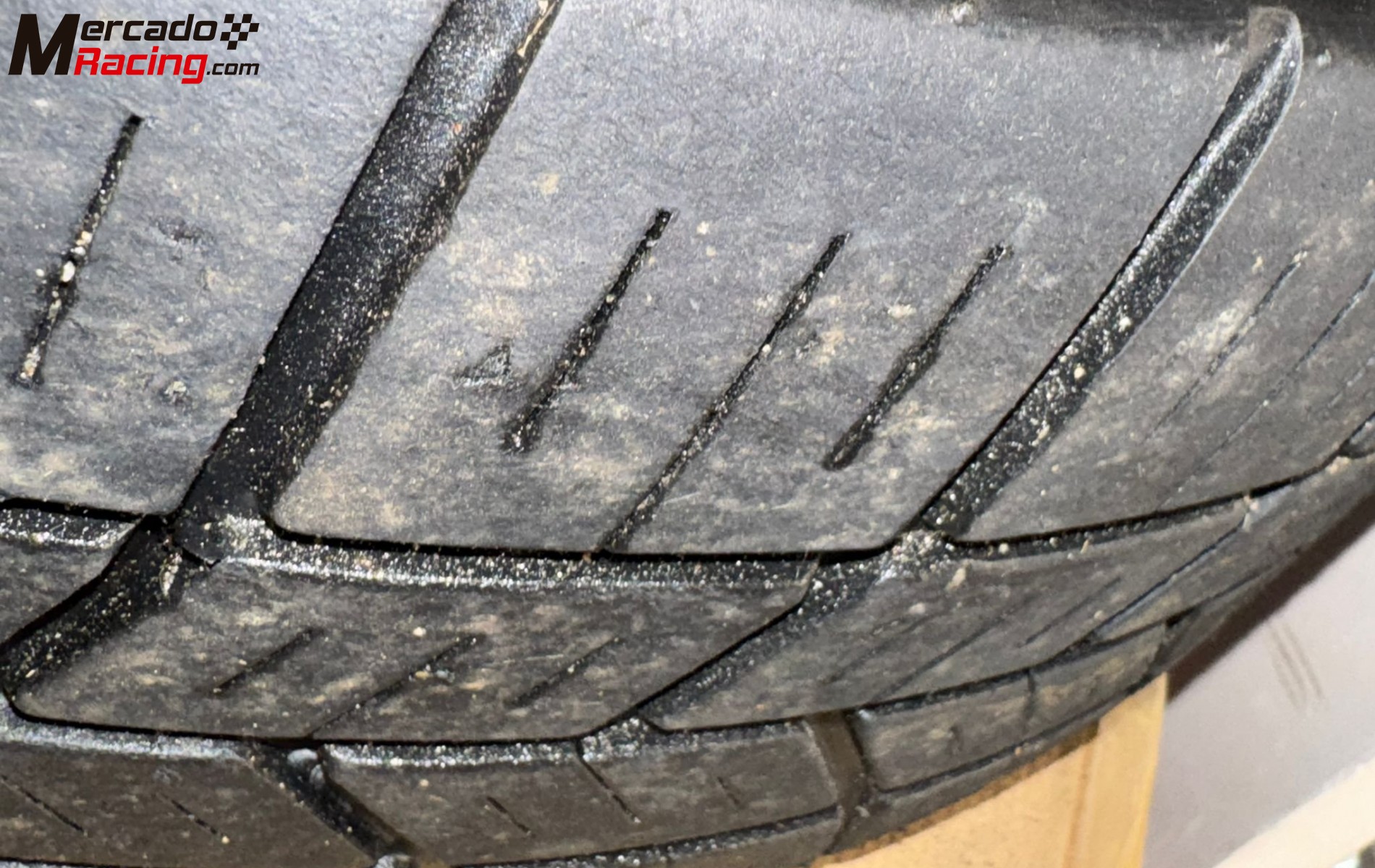 Juego de 4 hankook z210 200/625r17 para lluvia, compuesto w52. nuevos, solo montados para provarlos.