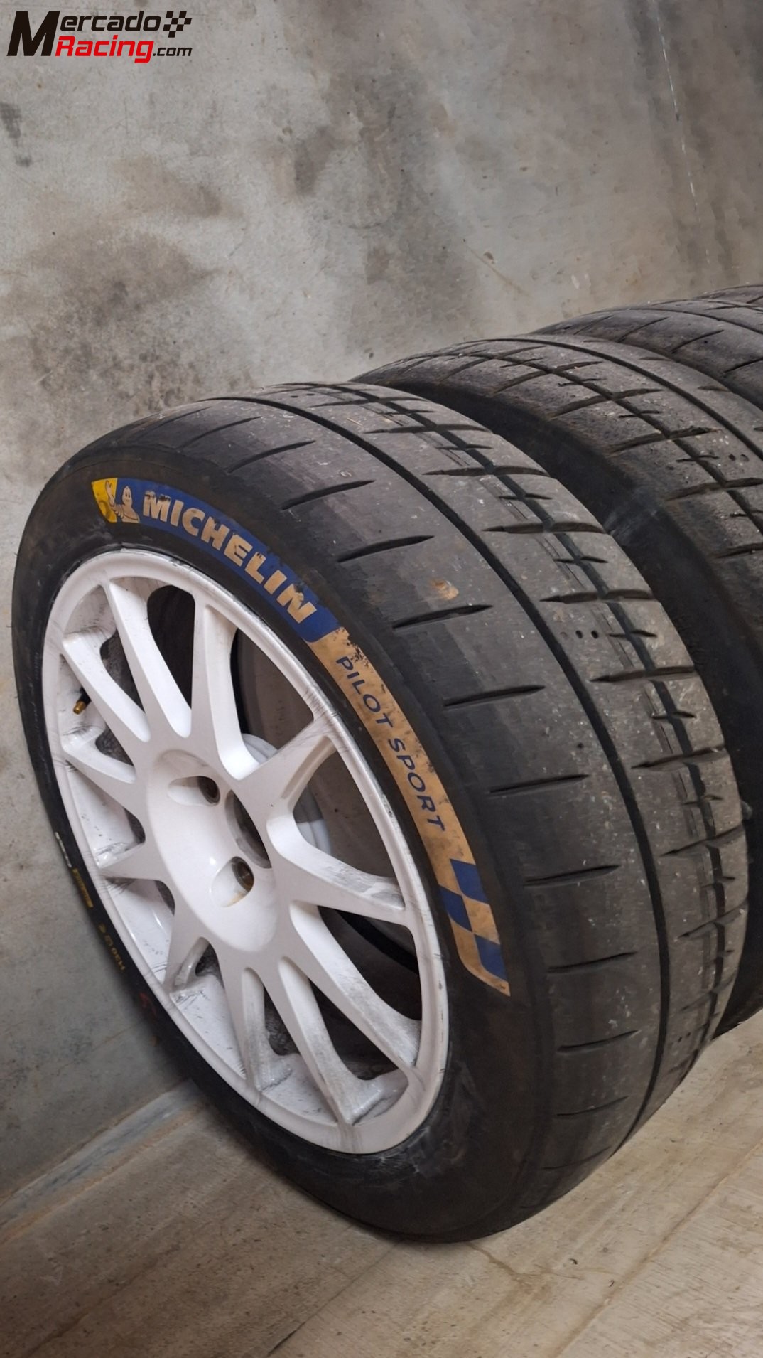 Lote de michelin h30 en 17