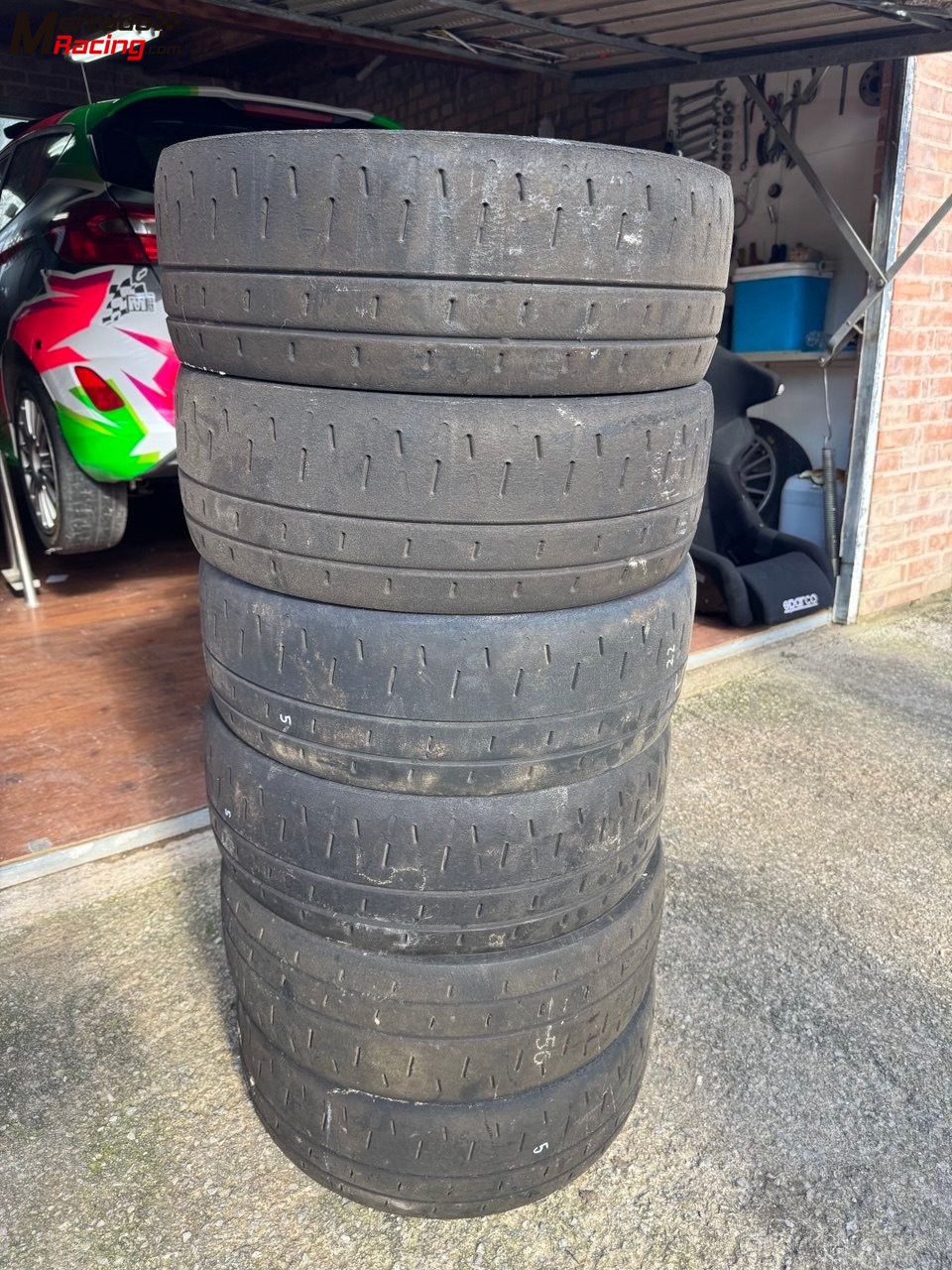 Vendo 6 pirelli ra5