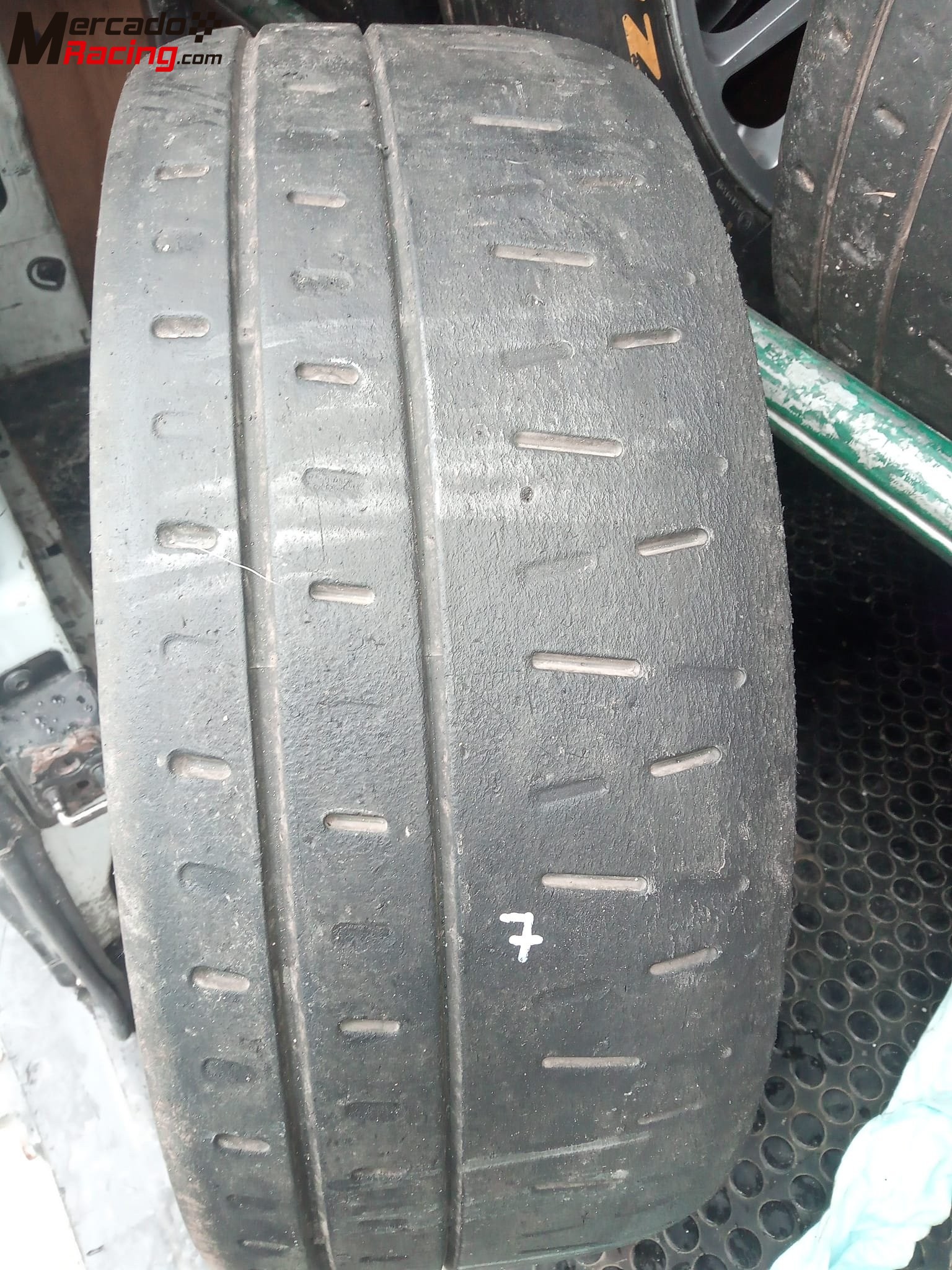 2 pirelli ra7 buen estado