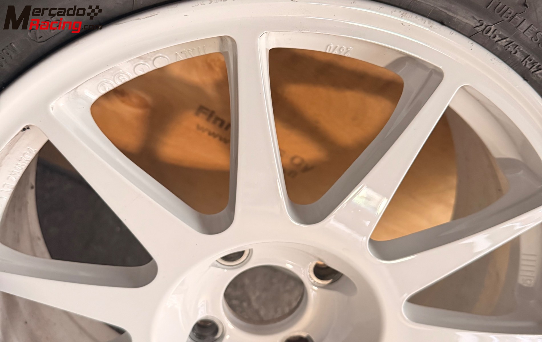 Neumático pirelli p zero 205/45 r17