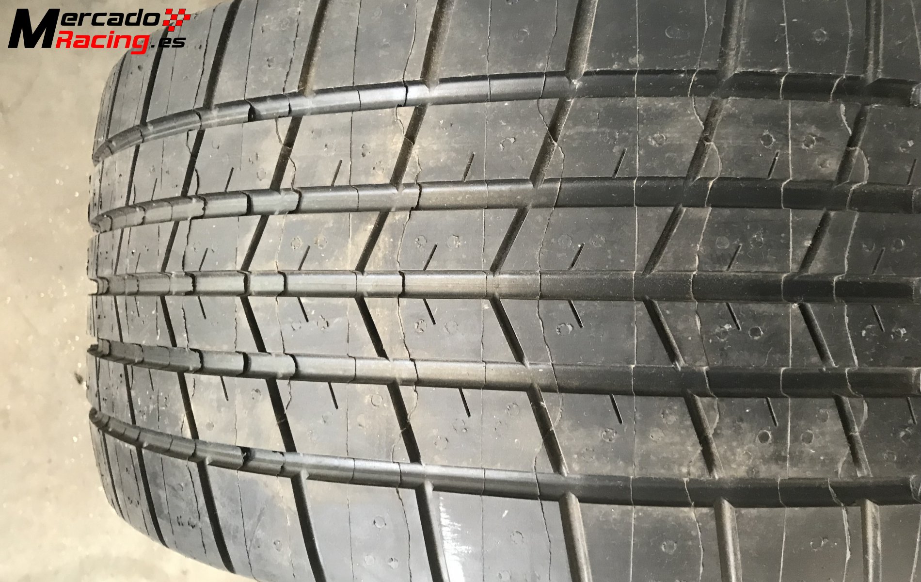 Neumáticos michelin   p2g porsche  24/64-18 nuevos 