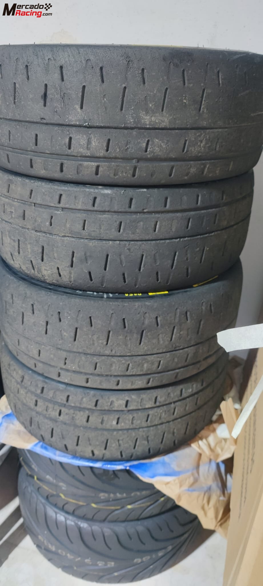 Slick pirelli 4 neumaticos