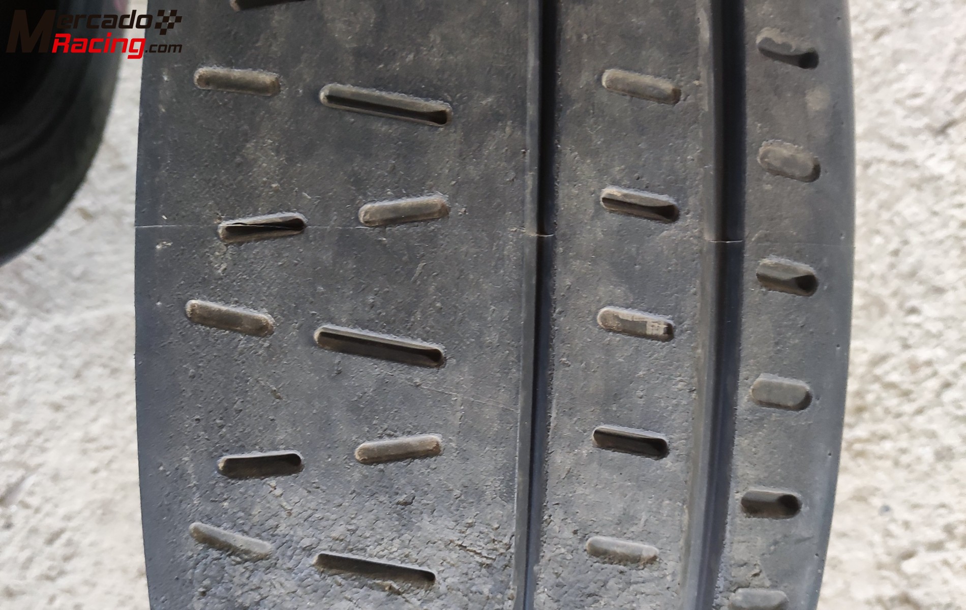 Pirelli asfalto en 18