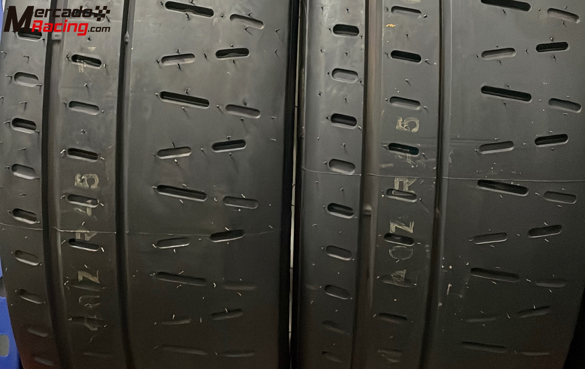 Slicks pirelli ra5 y michelin h31