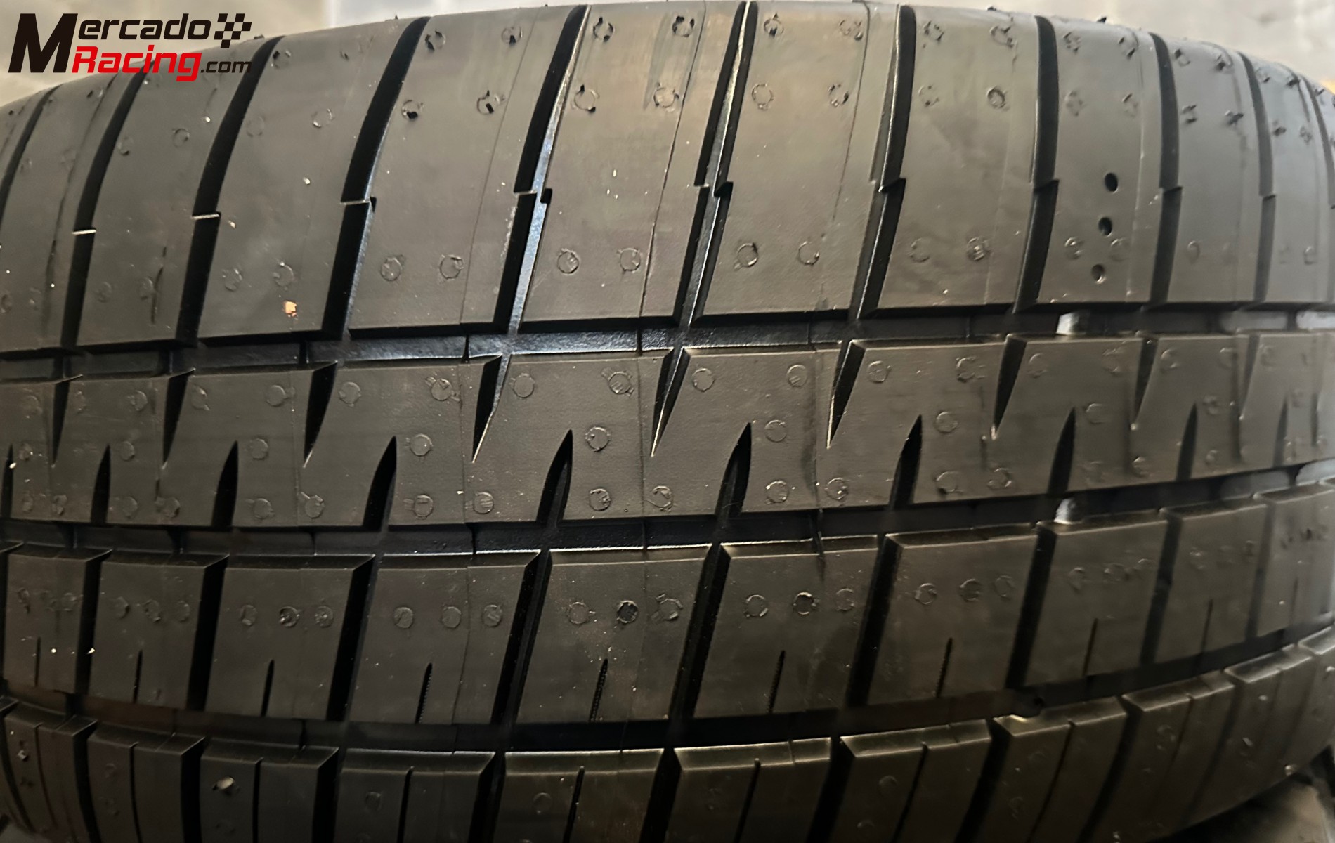 Neumáticos nuevos agua michelin 