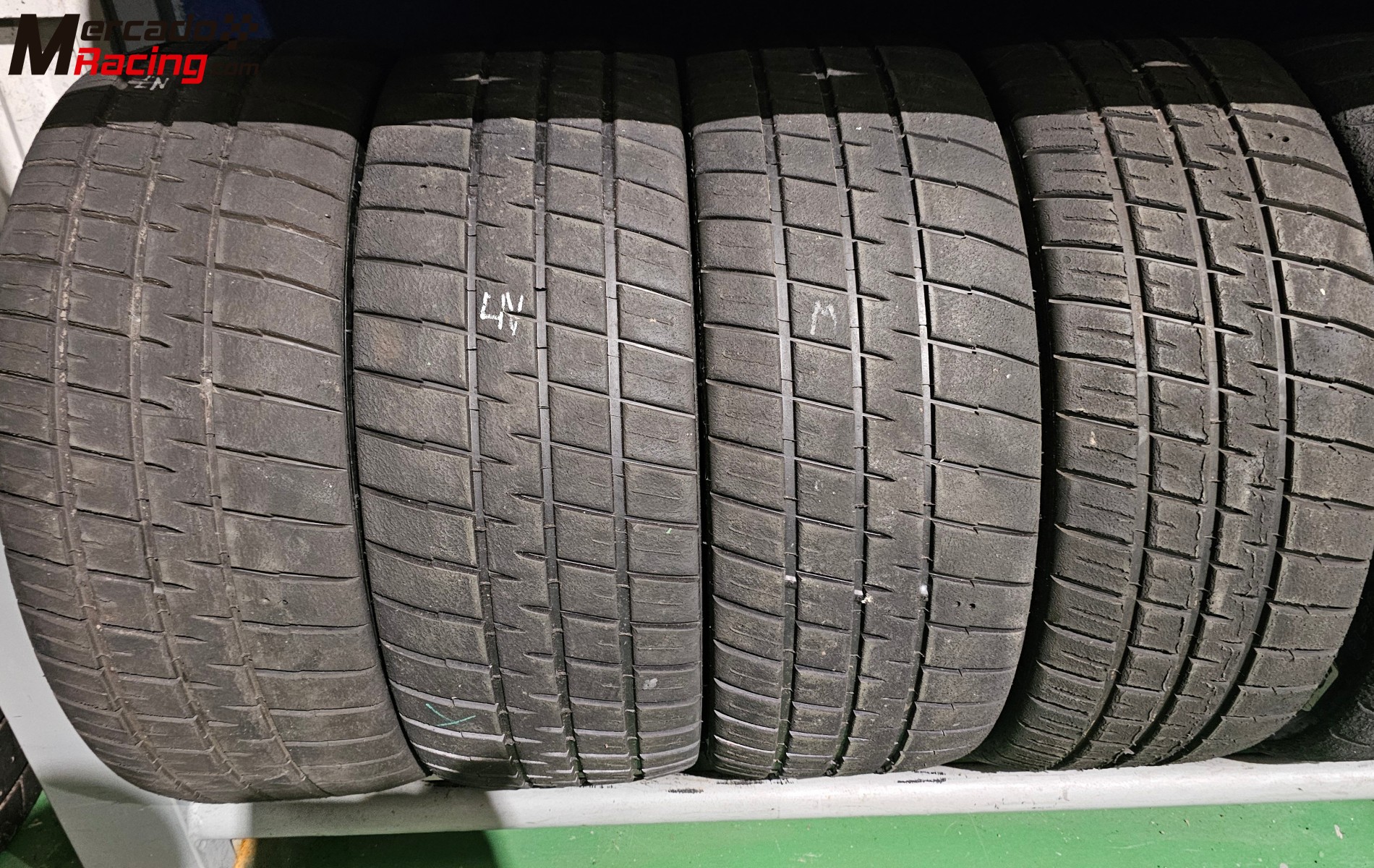 Slicks michelin lluvia extrema