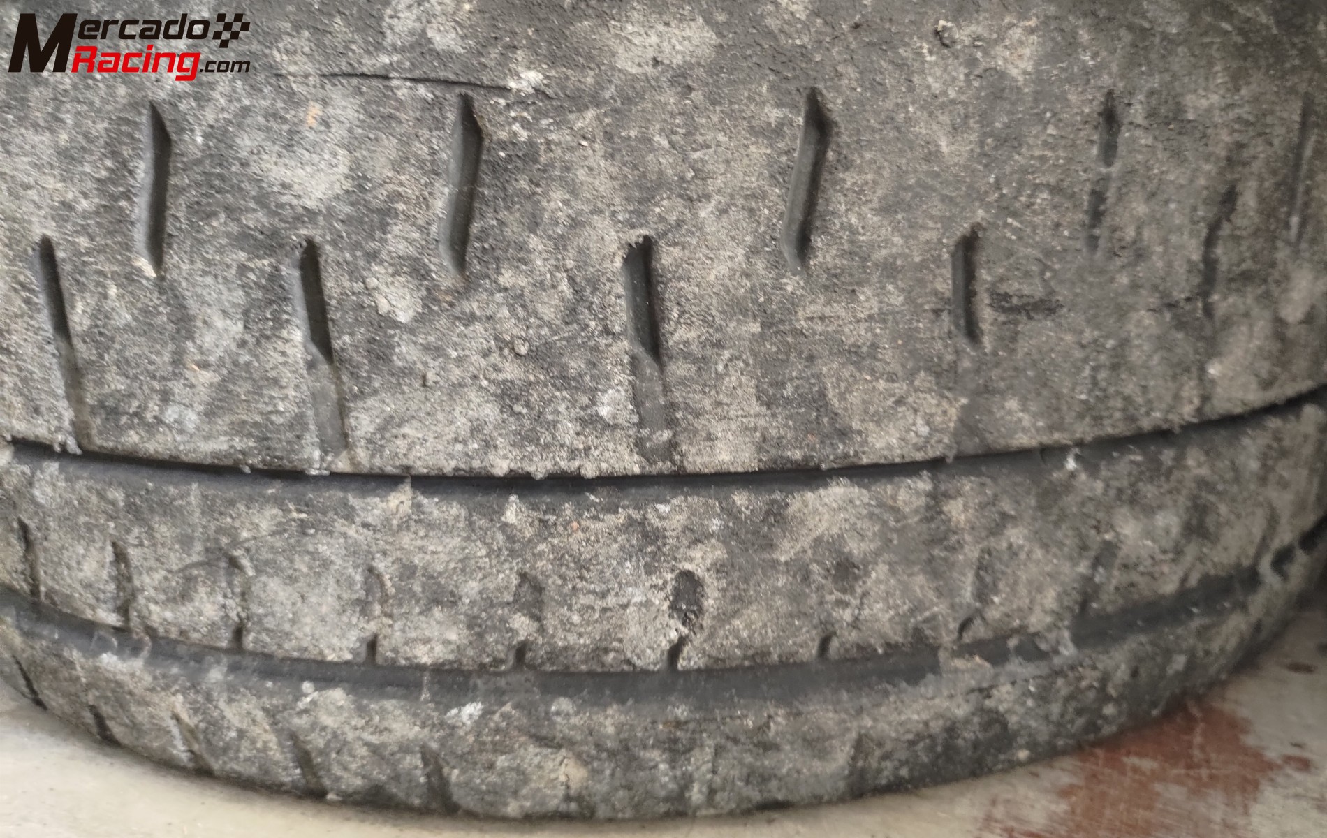 Hankook z215 en 210/650/18 t3