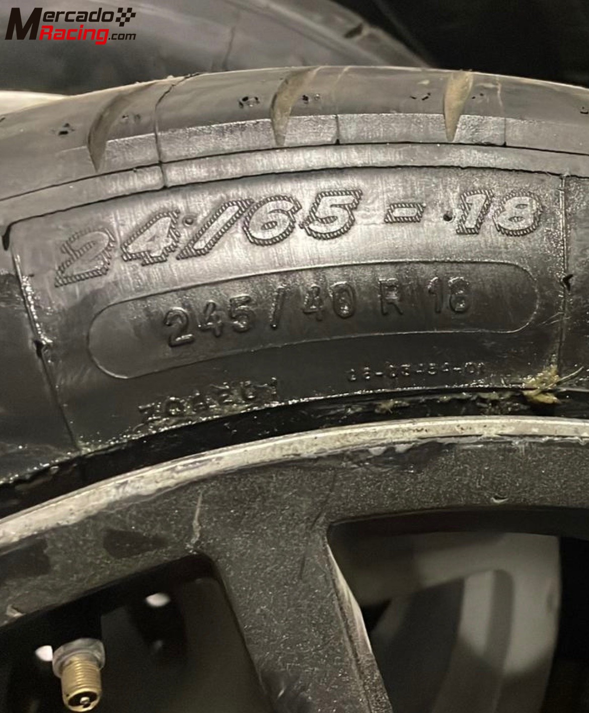 Vendo michelin 24/65/18 m11