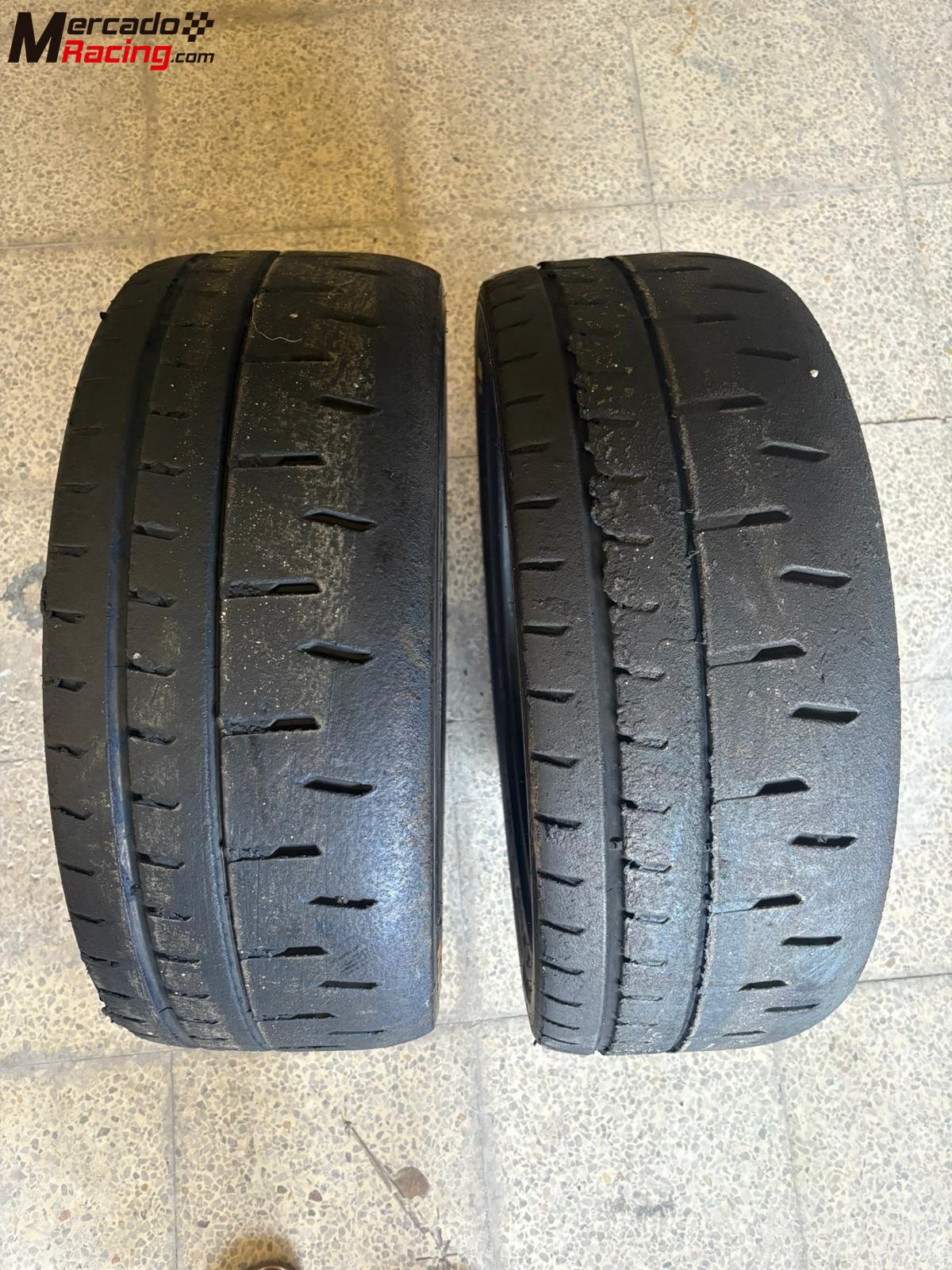 Juego neumaticos hankook en 18 compuesto t33 (duro). 235/40/18