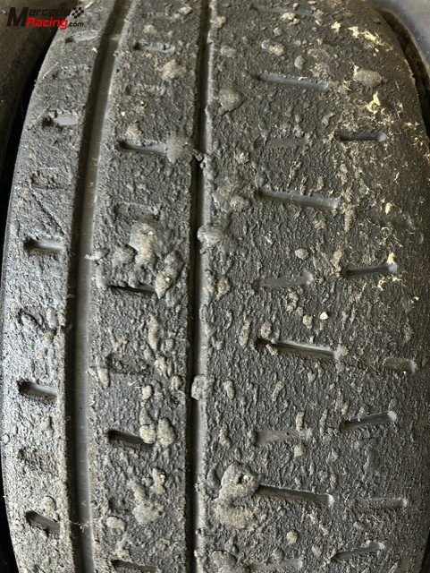 4 neumaticos pirelli 235/40/18  ra7+c  blandos