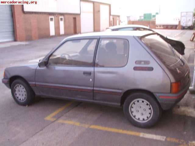 Se vende 205 gtx 1.6 92 cv