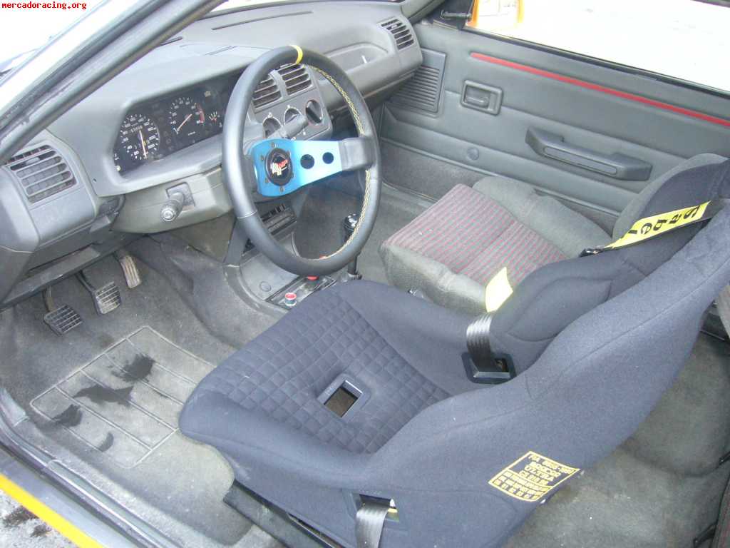Peugeot  205 gtx  slalon